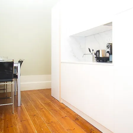 Liiiving In | Art & Heart