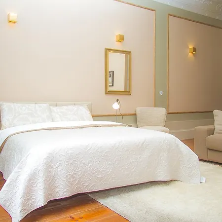 Liiiving In | Art & Heart