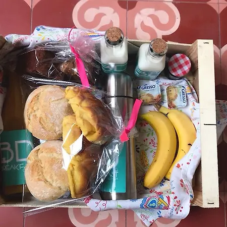 Liiiving In | Art & Heart شقة بورتو